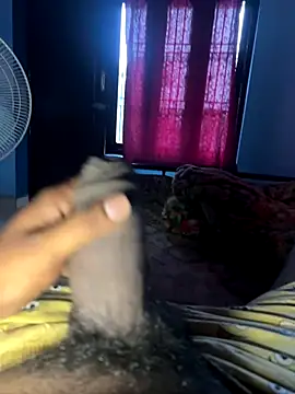 Snapshot of madarasi_chennai chatting on 21, 10, 2025 madarasi chennai online show from 21, 10, 2025