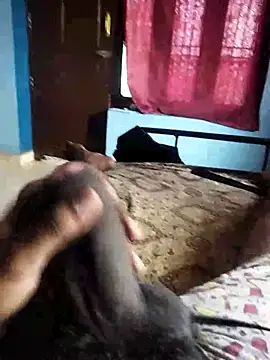 Snapshot of madarasi_chennai chatting on 3, 11, 2025 madarasi chennai online show from 3, 11, 2025