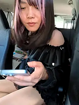 takusaki223 online show from 30, 9, 2025