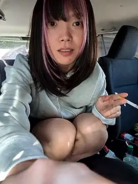 takusaki223 online show from 11, 10, 2025