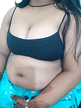 Kiara-Model online show from 14, 10, 2025