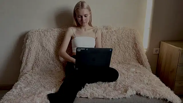 TwinedPeril online show from 28, 11, 2025