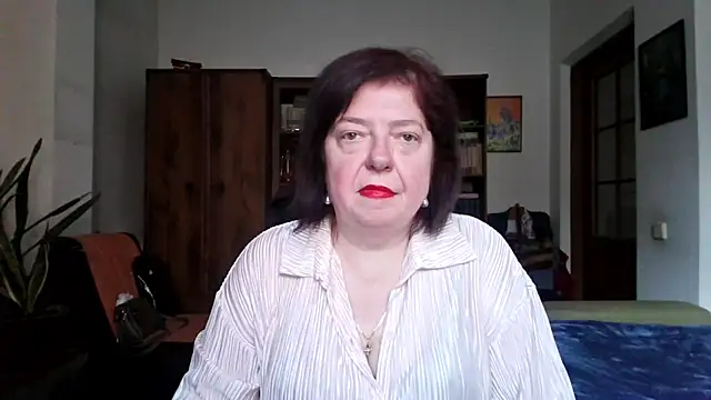 Violet Pulse online show from 7, 4, 2026