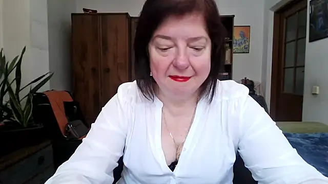 Violet Pulse online show from 18, 4, 2026