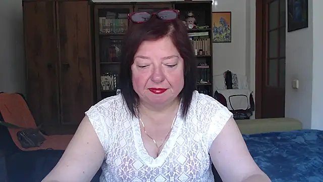Violet Pulse online show from 13, 7, 2026