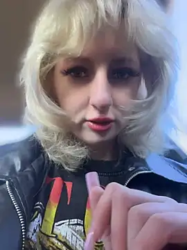 RonnieKiss online show from 9, 4, 2026