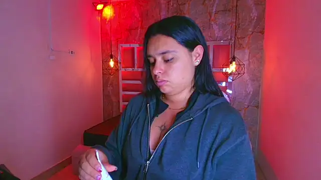 lorem adams online show from 11, 11, 2025