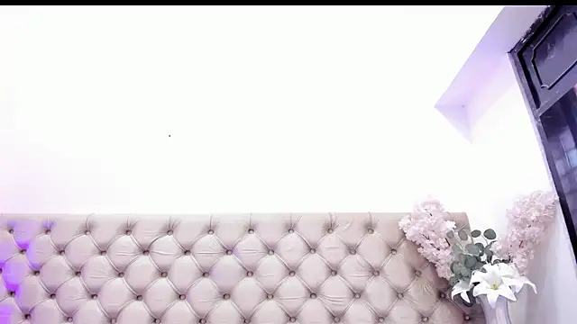 Snapshot of AnyaSosa_ chatting on 15, 10, 2025 AnyaSosa  online show from 15, 10, 2025