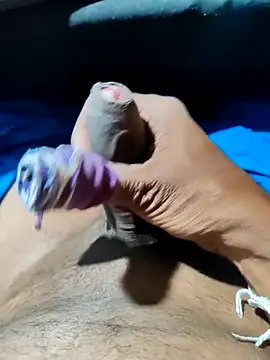 Snapshot of DICKLANKA chatting on 22, 9, 2025 DICKLANKA online show from 22, 9, 2025