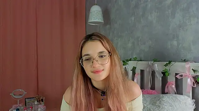 vivyboo111 online show from 6, 3, 2026