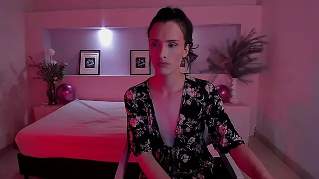 IsabelFernandez online show from 23, 9, 2025
