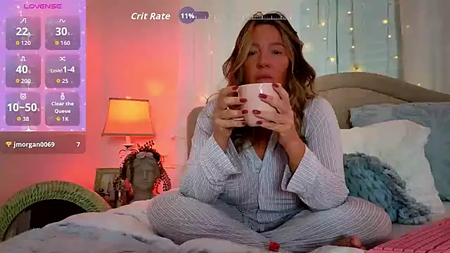 Snapshot of STIFFLERSMOMM chatting on 20, 9, 2025 STIFFLERSMOMM online show from 20, 9, 2025