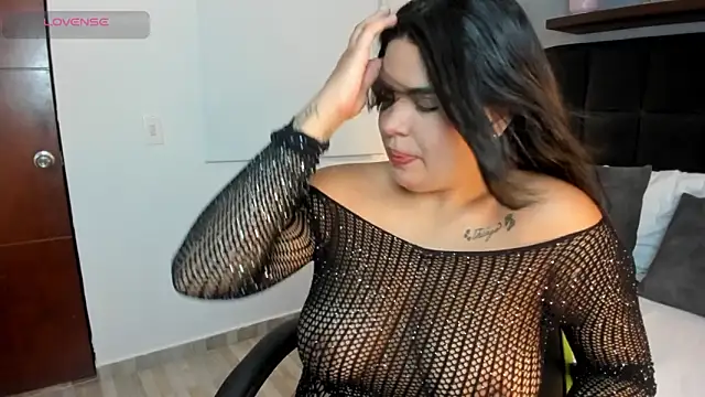 Snapshot of daniela_crozee_ chatting on 29, 10, 2025 daniela crozee online show from 29, 10, 2025