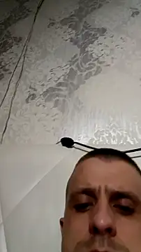 Snapshot of Adidas7217 chatting on 21, 11, 2025 Adidas7217 online show from 21, 11, 2025