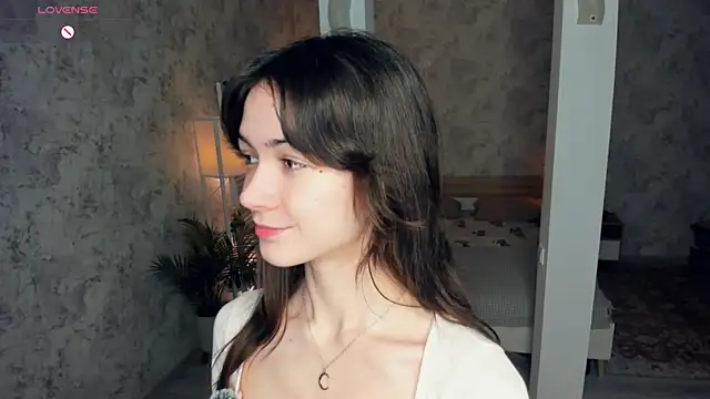 Snapshot of ReneeLippeatt chatting on 22, 11, 2025 ReneeLippeatt online show from 22, 11, 2025