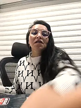 Snapshot of Alisson_Stonee chatting on 19, 2, 2026 Alisson Stonee online show from 19, 2, 2026