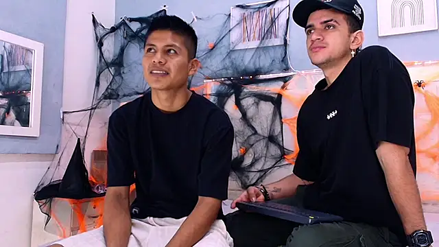 Snapshot of marcus_hans_ chatting on 8, 10, 2025 marcus hans online show from 8, 10, 2025