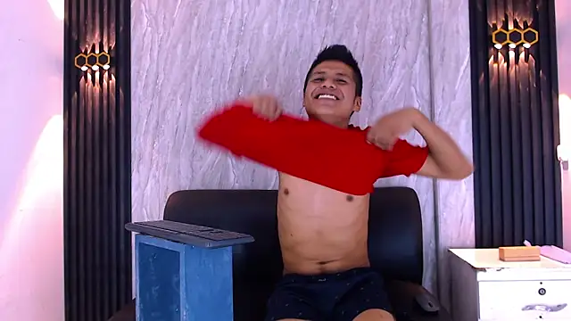 Snapshot of marcus_hans_ chatting on 22, 11, 2025 marcus hans online show from 22, 11, 2025