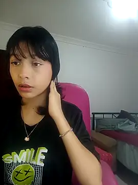 xoxo milk online show from 8, 11, 2025