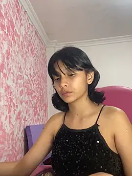 xoxo milk online show from 3, 2, 2026