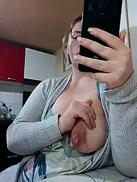 Mommygetnaughty online show from 1, 12, 2025