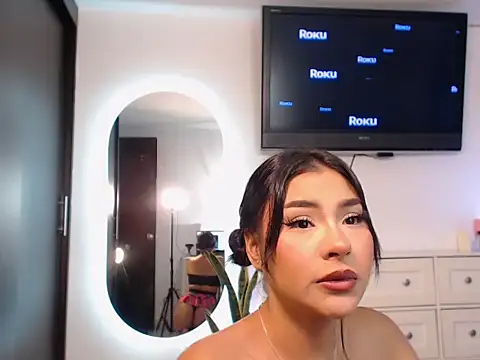 Snapshot of angeles1228 chatting on 17, 10, 2025 angeles1228 online show from 17, 10, 2025