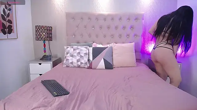 EmilyCley online show from 2, 10, 2025