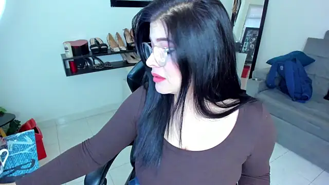 Miel 82 online show from 15, 10, 2025