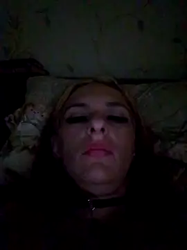 LaraDiva7799 online show from 25, 9, 2025