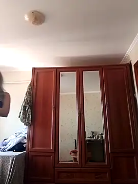 LaraDiva7799 online show from 26, 9, 2025