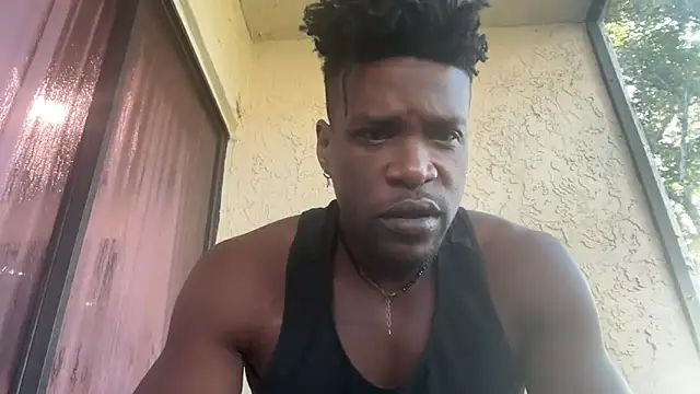 Snapshot of MrDaddyBlackNi9e chatting on 26, 9, 2025 MrDaddyBlackNi9e online show from 26, 9, 2025