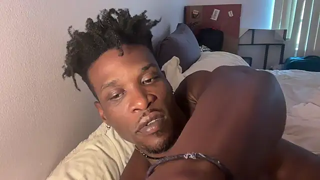 Snapshot of MrDaddyBlackNi9e chatting on 9, 10, 2025 MrDaddyBlackNi9e online show from 9, 10, 2025