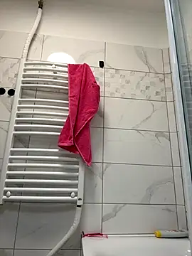 Snapshot of HotLenaX chatting on 3, 11, 2025 HotLenaX online show from 3, 11, 2025