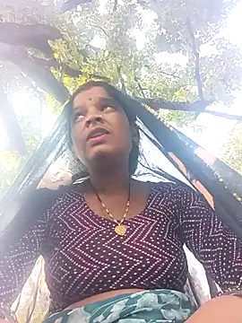 Snapshot of Cuty_prathna chatting on 14, 11, 2025 Cuty prathna online show from 14, 11, 2025