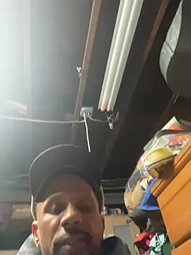 Snapshot of smuckle899 chatting on 1, 3, 2026 smuckle899 online show from 1, 3, 2026