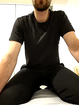 Snapshot of AD_Vu chatting on 18, 10, 2025 AD Vu online show from 18, 10, 2025