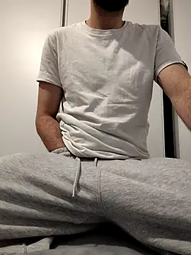 Snapshot of AD_Vu chatting on 6, 11, 2025 AD Vu online show from 6, 11, 2025