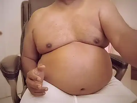 Pure-bottom online show from 7, 4, 2026