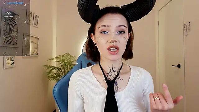 Snapshot of Elastikisss chatting on 28, 10, 2025 Elastikisss online show from 28, 10, 2025