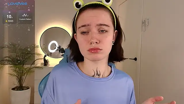 Snapshot of Elastikisss chatting on 9, 11, 2025 Elastikisss online show from 9, 11, 2025