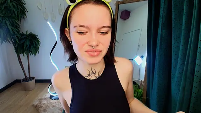 Snapshot of Elastikisss chatting on 25, 11, 2025 Elastikisss online show from 25, 11, 2025