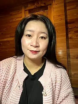 violet-00 online show from 16, 12, 2025