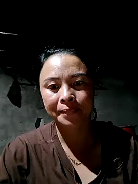 xuxulovezz online show from 19, 10, 2025