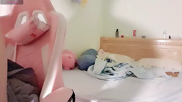 Snapshot of Helen-Tran chatting on 22, 9, 2025 Helen-Tran online show from 22, 9, 2025