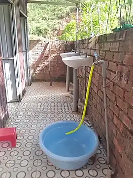 Snapshot of Helen-Tran chatting on 24, 11, 2025 Helen-Tran online show from 24, 11, 2025