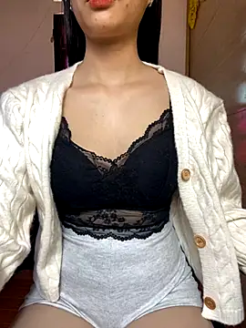 Linh247380 online show from 24, 11, 2025