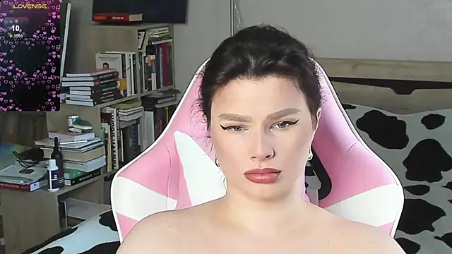 Snapshot of bbJ_one chatting on 15, 6, 2026 bbJ one online show from 15, 6, 2026
