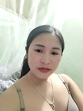 Snapshot of Mai4568 chatting on 21, 10, 2025 Mai4568 online show from 21, 10, 2025