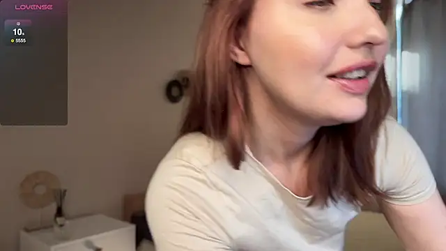 Snapshot of catherine__meow chatting on 1, 10, 2025 catherine meow online show from 1, 10, 2025