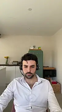 eauminerale online show from 25, 2, 2026